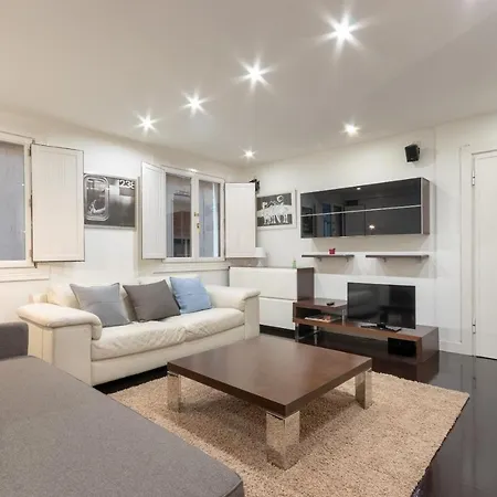 Old Town Ii By Aston Bilbao