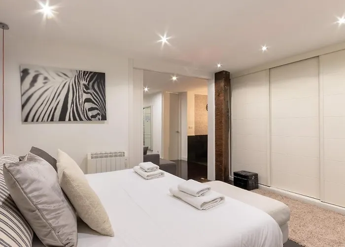 Old Town Ii By Aston Apartment *