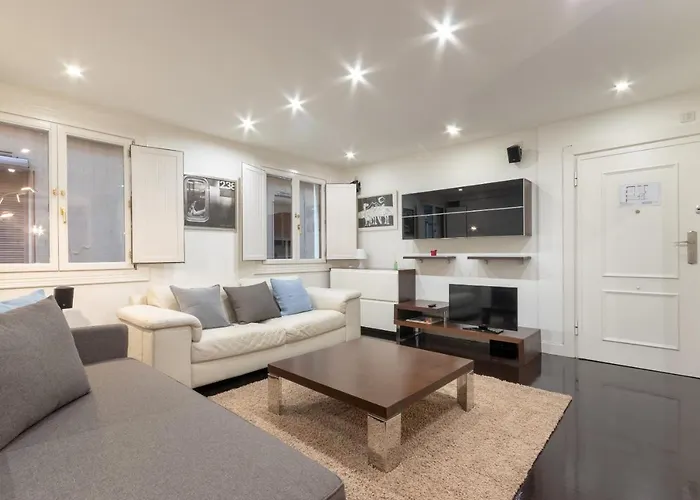 Old Town Ii By Aston ビルバオ