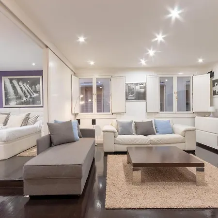 Old Town Ii By Aston * 빌바오